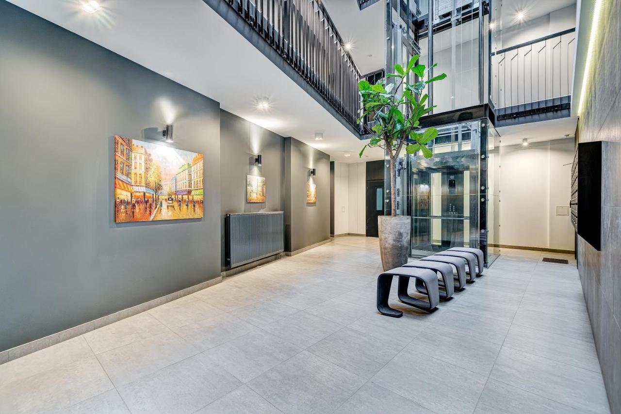 Happy Inn Gold Studio, Self Check-In, Parking In The Underground Garage Аеропорт Вільнюс Екстер'єр фото