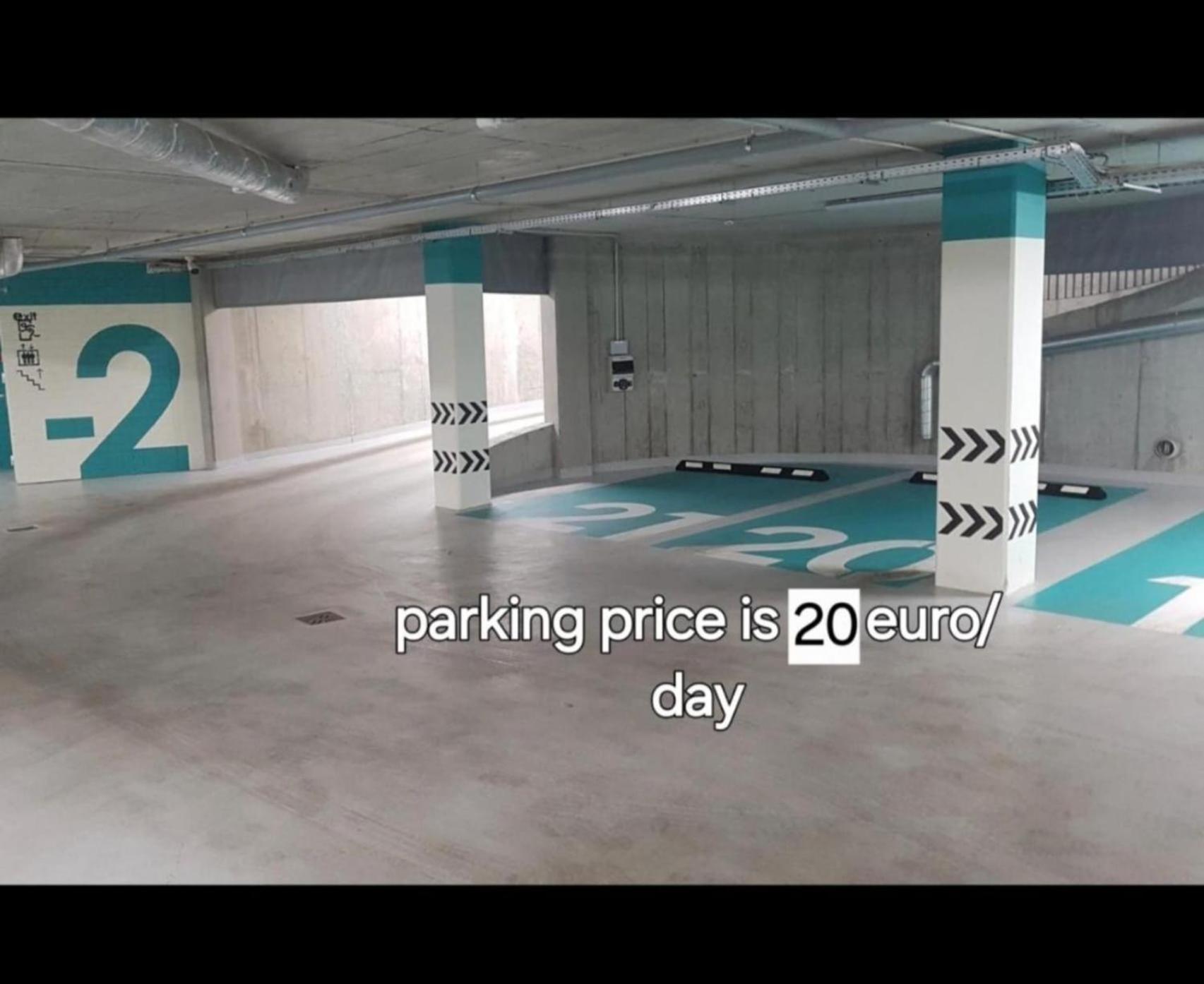 Happy Inn Gold Studio, Self Check-In, Parking In The Underground Garage Аеропорт Вільнюс Екстер'єр фото