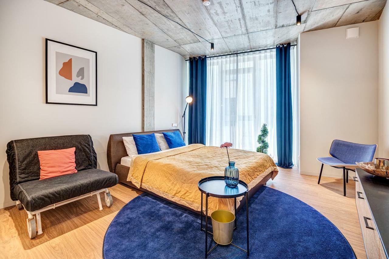 Happy Inn Gold Studio, Self Check-In, Parking In The Underground Garage Аеропорт Вільнюс Екстер'єр фото